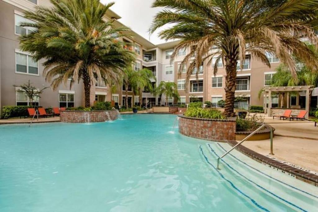 Chic 1Br Near Nrg With Pool Wifi Freeparking Houston Exterior foto